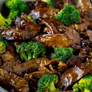 Carne De Res En Broccoli
